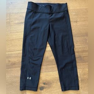 Black Under Armour Capri Leggings!
